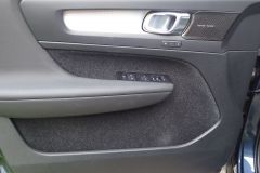 VolvoXC40T5_2021_test_13