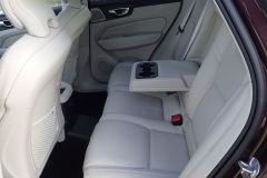 VolvoXC60T8-2026_AutoRok_07