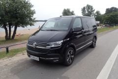 VW Multivan 2021 test AutoRok