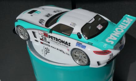 Mercedes SLS AMG – W barwach Petronas