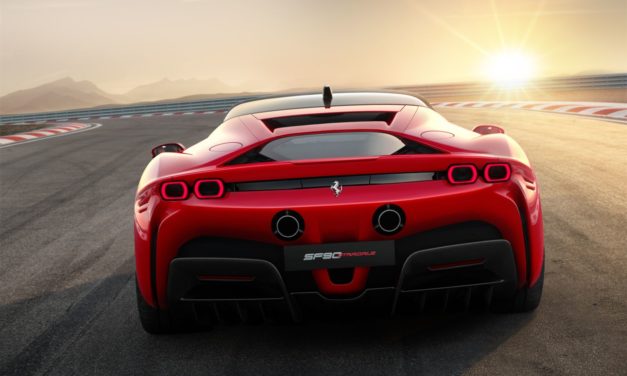 Ferrari SF90 Stradale – Siła tradycji