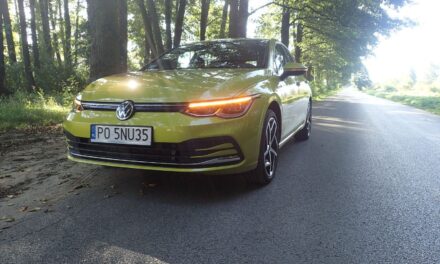 VW Golf 1.5 TSI Style – Żółta limonka