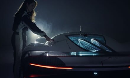 Jaguar Vision Gran Turismo SV – Wariacje na 3D