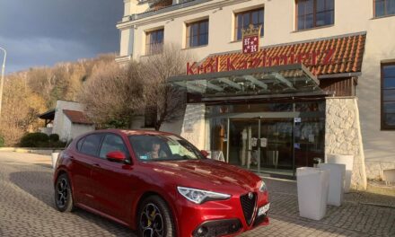Alfa Romeo Stelvio Veloce – Piękna i oszczędna