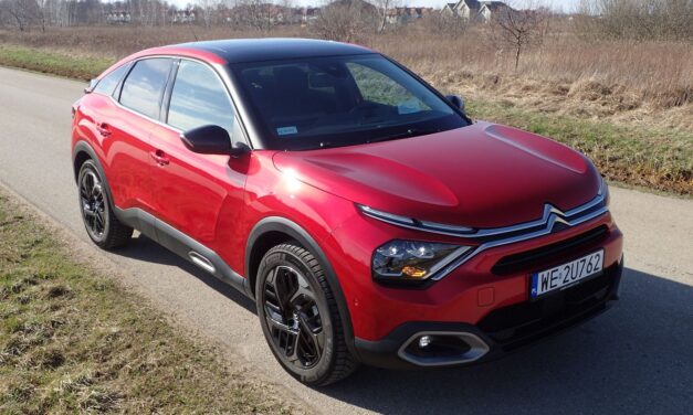 Citroen C4 1.2 PureTech 155 Shine Pack – Zmiana koncepcji