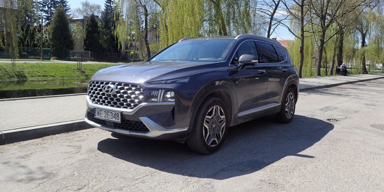 Hyundai Santa Fe Hybrid 1.6 T-GDI HEV Platinum – Na długie podróże