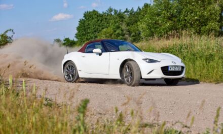 Mazda MX-5 Skyfreedom ‘100’ – Na stulecie marki