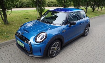 Mini Cooper SE – W sam raz na miasto