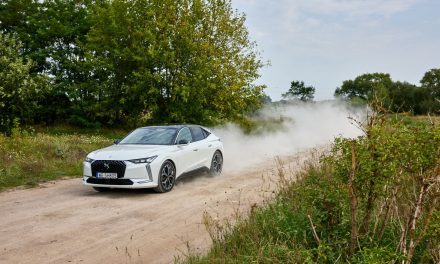 DS 4 E-Tense 225 Rivoli – Akceptowalna futurystyka