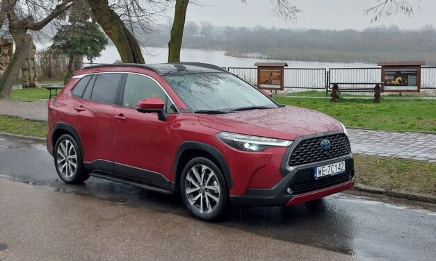 Toyota Corolla Cross – Brakujące ogniwo