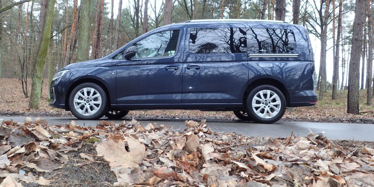Ford Connect Grand Tourneo: Rekreacyjno-rodzinno-dostawczy
