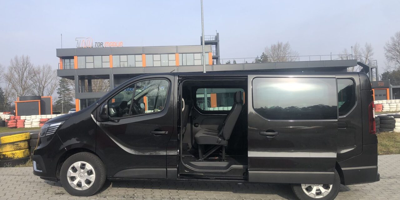 Renault Trafic Blue dCi 150 – Wycieczkowiec