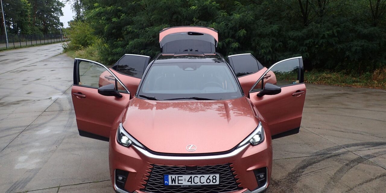 Lexus LBX Cool – Miedź na wagę złota