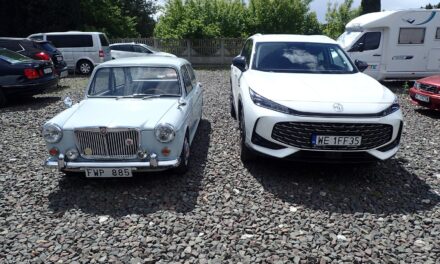 MG HS – Tani segment D