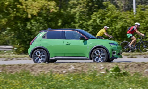 Renault 5 E-Tech Electric – Legenda w stylu neoretro