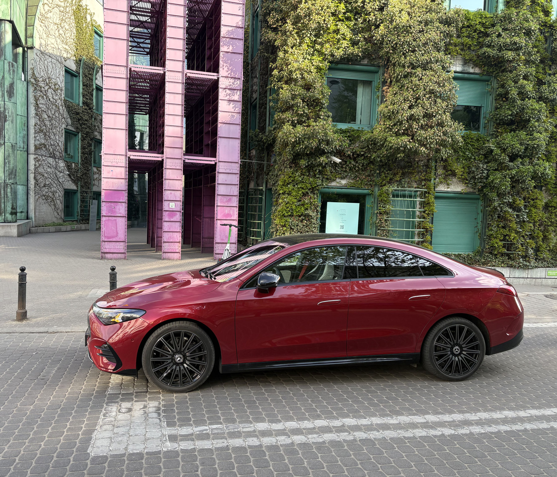 Benz Fastback Mercedes-Benz CLA 250+ EQ – Stylowy fastback - AutoRok