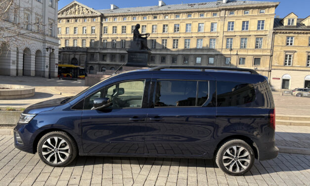 Renault Grand Kangoo 1.3 TCe 130 EDC – Blisko Espace’a
