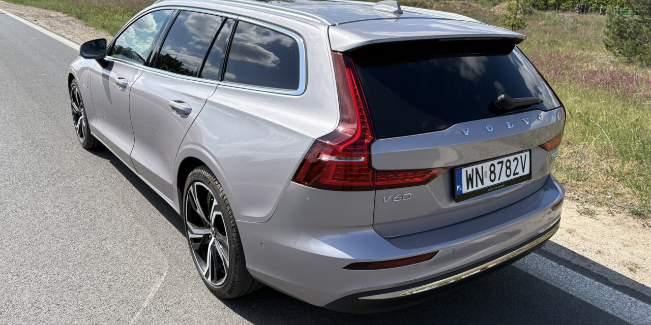 Volvo V60 T8 AWD – Kombi się broni