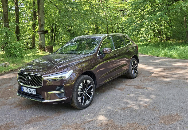 Volvo XC60 T6 – Oczko niżej