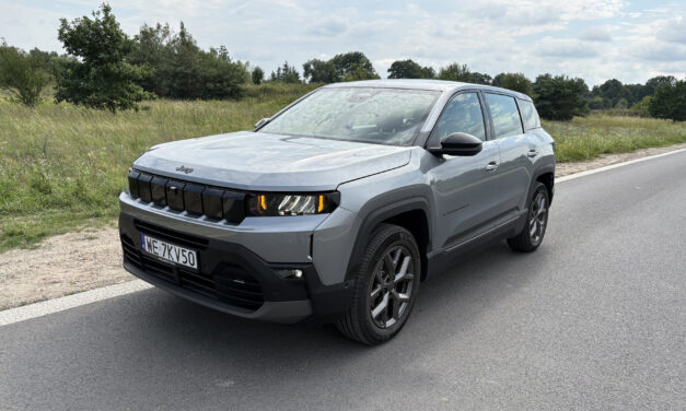 Jeep Compass Altitude e-Hybrid – Z włoskiego wypieku